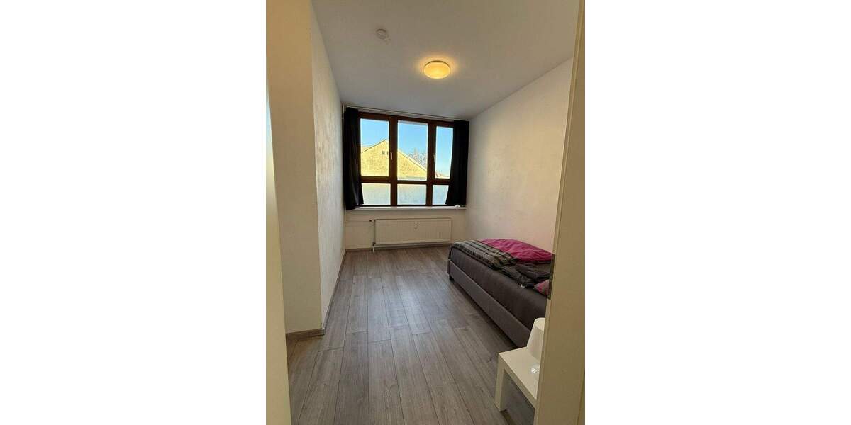 Etagenwohnung Niefern-Öschelbronn Niefern - 5 Zimmer, 130 m&sup2;, 299.000&euro; | Angebot:24270761