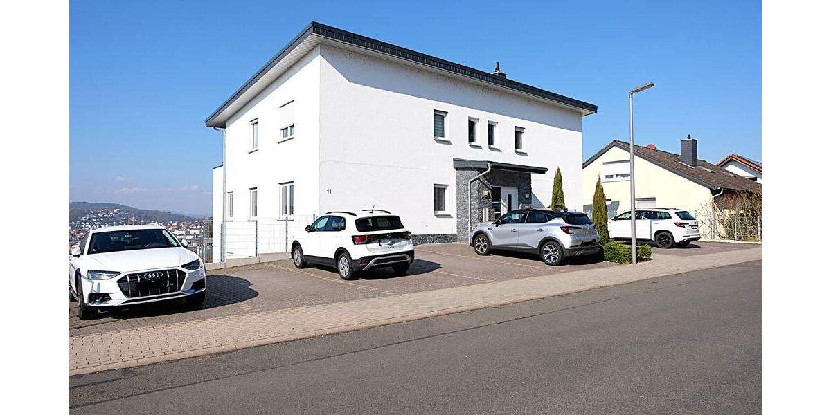 Etagenwohnung Bad Hersfeld - 3 Zimmer, 81 m&sup2;, 280.000&euro; | Angebot:25459062