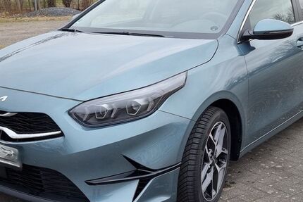 Kia ceed Sportswagon 29.200 km 25.940 &euro; Elsdorf 50189