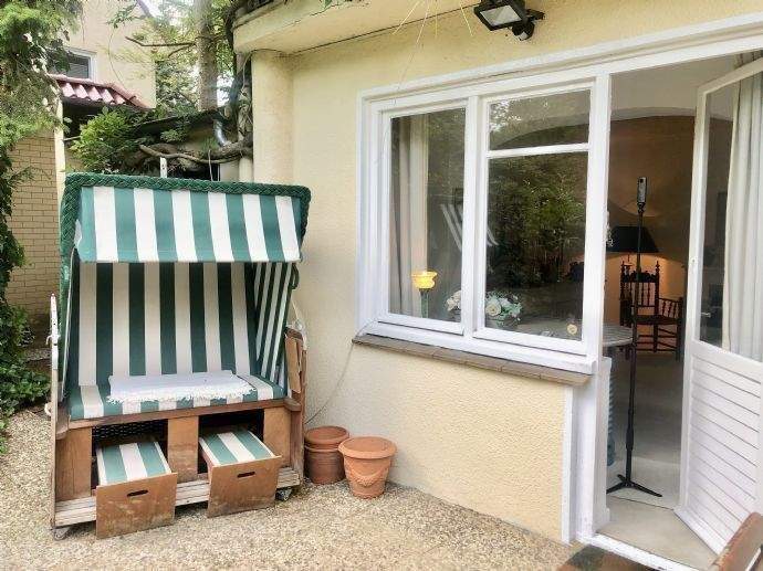 Pauschalmiete EUR 3.400,-_Charmantes Doppelhaus vollmöbliert_Garten_Terrasse_Balkon 3 zimmer