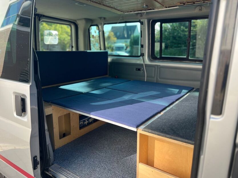 Ford Transit 170.000 km 8.990 € Norderstedt 22848