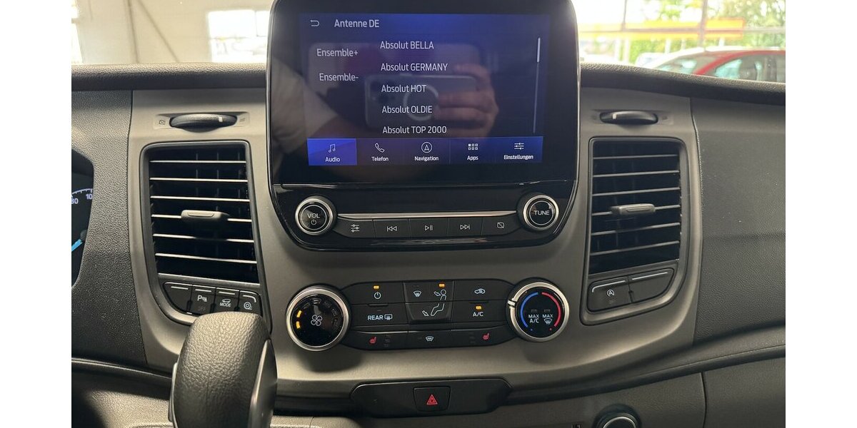 Ford Transit Custom Autom. /StandHz/Markise/Navi/Ahk 54.651 km 31.990 &euro; Leipzig 04347