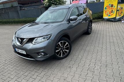 Nissan X-Trail 180.000 km 13.500 € Ahlen 59227