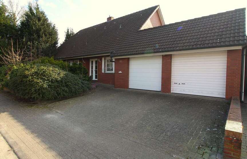 Haus zum Kaufen in Westoverledingen 289.000 € 177 m²