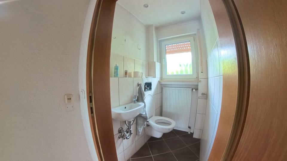 Einfamilienhaus Büdingen - 8 Zimmer, 178 m&sup2;, 395.000&euro; | Angebot:27084213