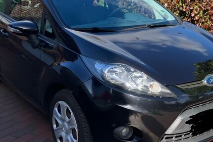 Ford Fiesta 88.000 km 3.500 &euro; Aurich 26607
