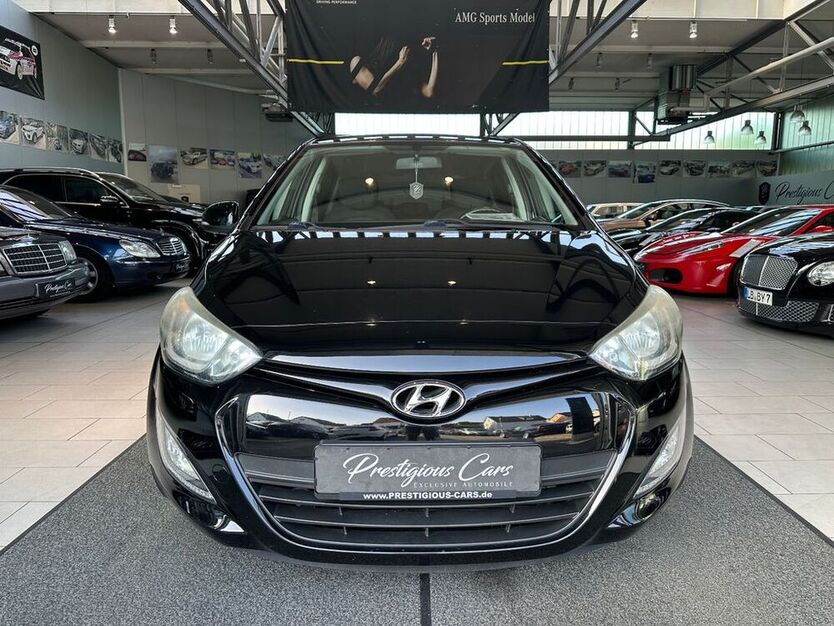 i20