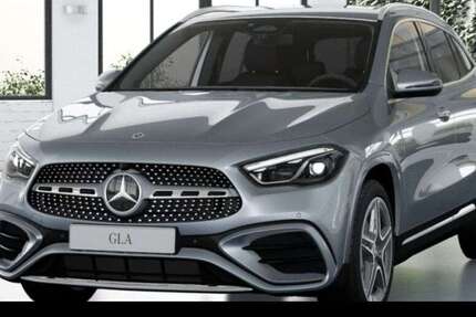 Mercedes-Benz GLA 180 9.900 km 46.200 &euro; Berlin 10587