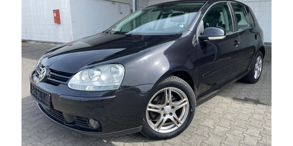 VW Golf 86.000 km 3.800 &euro; Bonn 53119