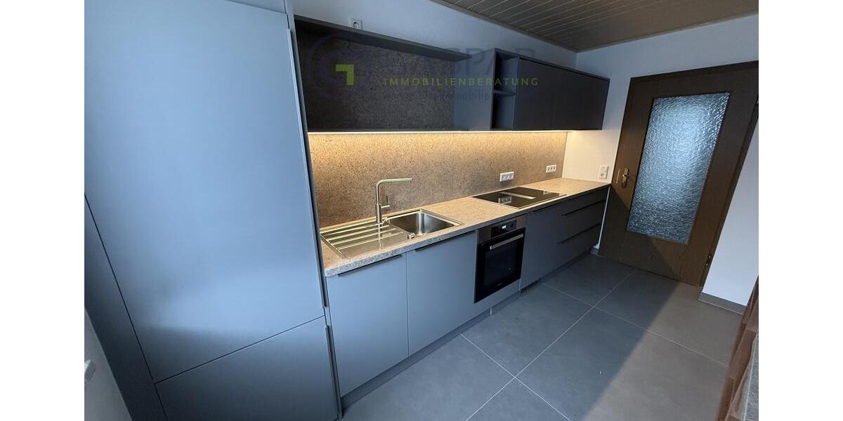 Wärmepumpe, Photovoltaik, Wallbox, Einbauküche und noch mehr in Lendersdorf 4 zimmer