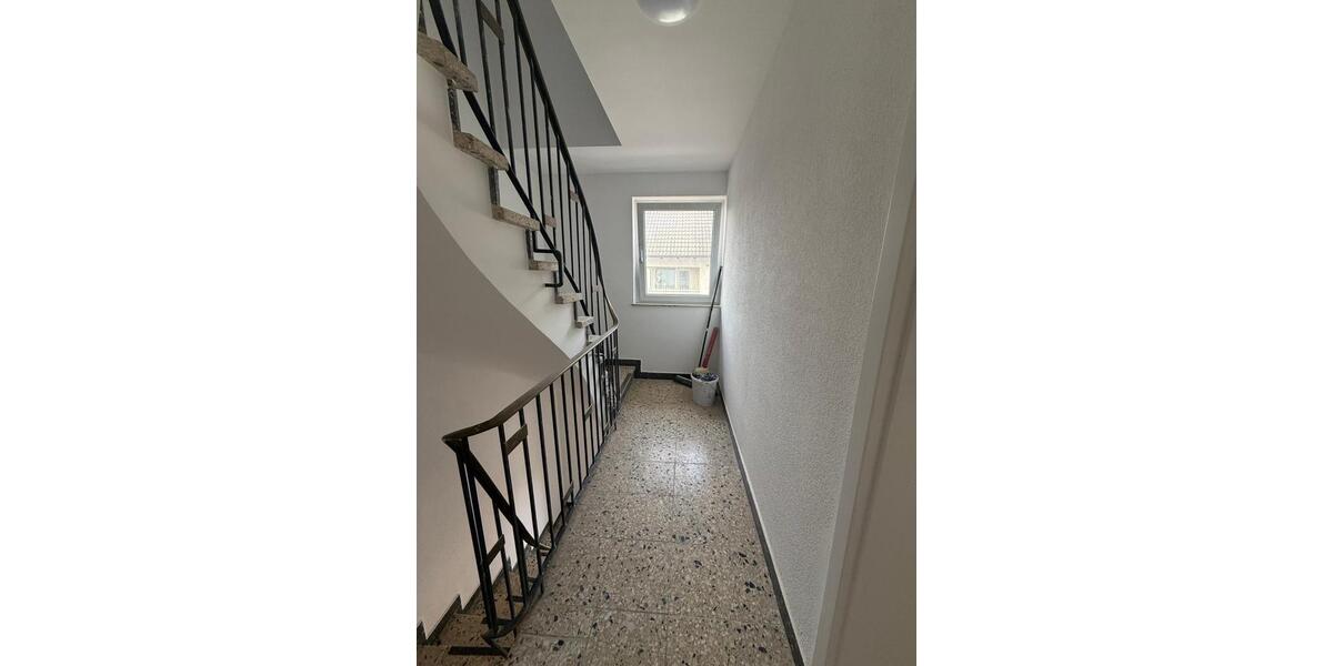 Erdgeschoßwohnung Raunheim - 2 Zimmer, 64 m&sup2;, 1.100&euro; | Angebot:25831938