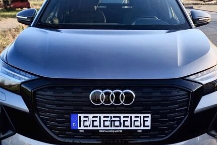 Audi Q4 e-tron 39.100 km 37.700 &euro; Hamburg 22559