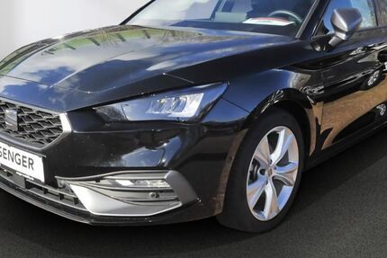 Seat Leon 17.950 km 25.480 &euro; Bad Schwartau 23611