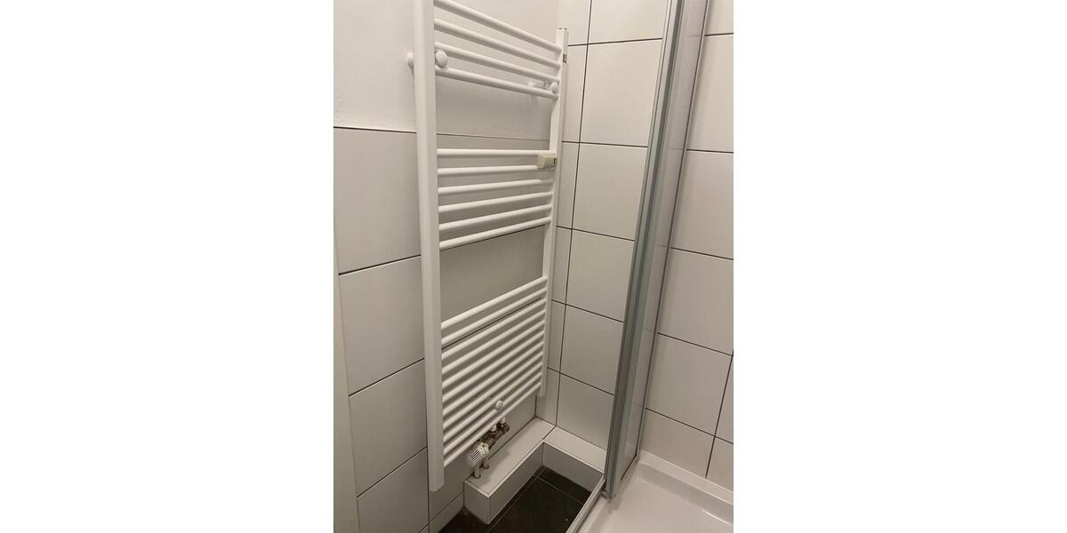 Etagenwohnung Zerbst (Anhalt) - 2 Zimmer, 65 m&sup2;, 655&euro; | Angebot:26339606