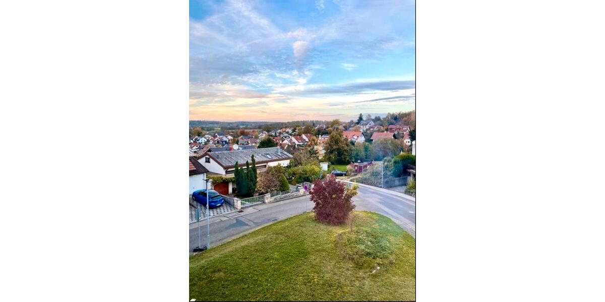 Dachgeschoßwohnung Pfinztal - 3.5 Zimmer, 80 m&sup2;, 850&euro; | Angebot:24577040