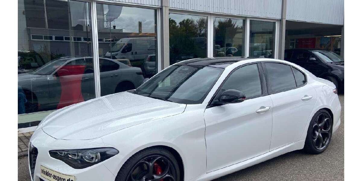 Alfa Romeo Giulia 2.800 km 53.990 &euro; Asperg 71679