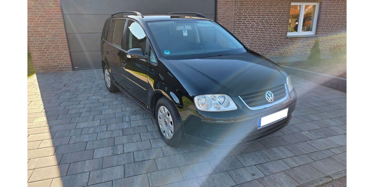 VW Touran 189.504 km 3.799 &euro; Heek 48619