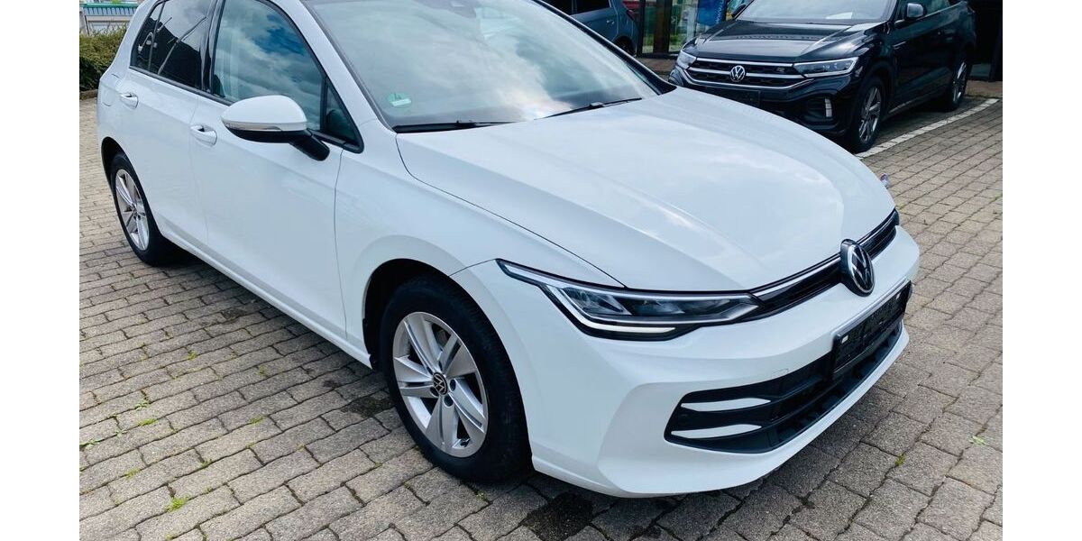 VW Golf 50.000 km 18.800 &euro; Donaueschingen 78166