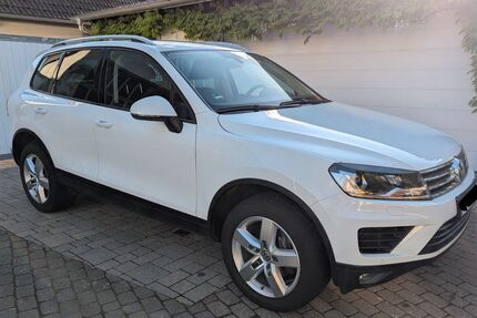 VW Touareg 104.189 km 25.900 &euro; Oberhausen-Rheinhausen 68794