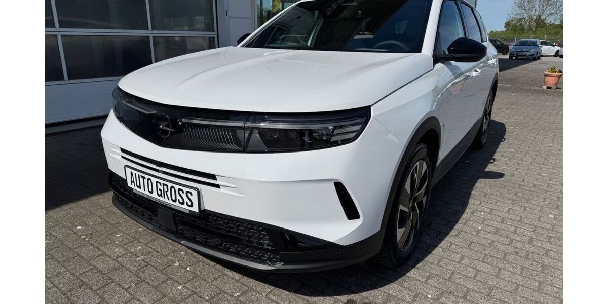 Opel Grandland (X) 15.000 km 28.750 &euro; Gelnhausen-Hailer 63571