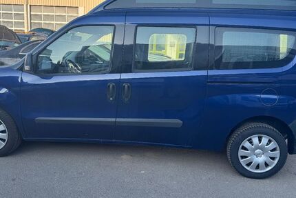 Opel Combo 106.068 km 11.900 &euro; Ludwigsfelde 14974