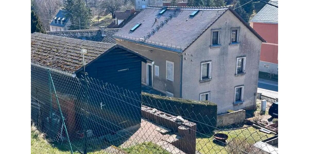 Einfamilienhaus Dorfhain - 8 Zimmer, 180 m&sup2;, 128.000&euro; | Angebot:26963032