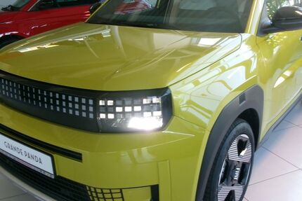 Fiat Grande Panda 4.000 km 22.990 &euro; Lübeck 23554