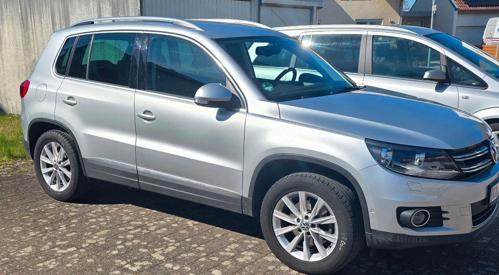 VW Tiguan 82.400 km 10.499 &euro; Linkenheim Hochstetten 76351