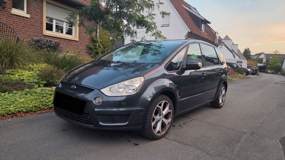 Ford S-Max 277.000 km 1.490 € Münster 48165