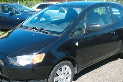 Mitsubishi Colt 231.850 km 1.899 &euro; Halle/Saale 06116