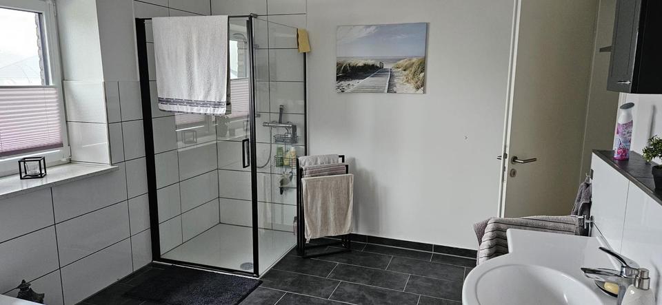 Etagenwohnung Meldorf - 6 Zimmer, 130 m&sup2;, 1.000&euro; | Angebot:26415343
