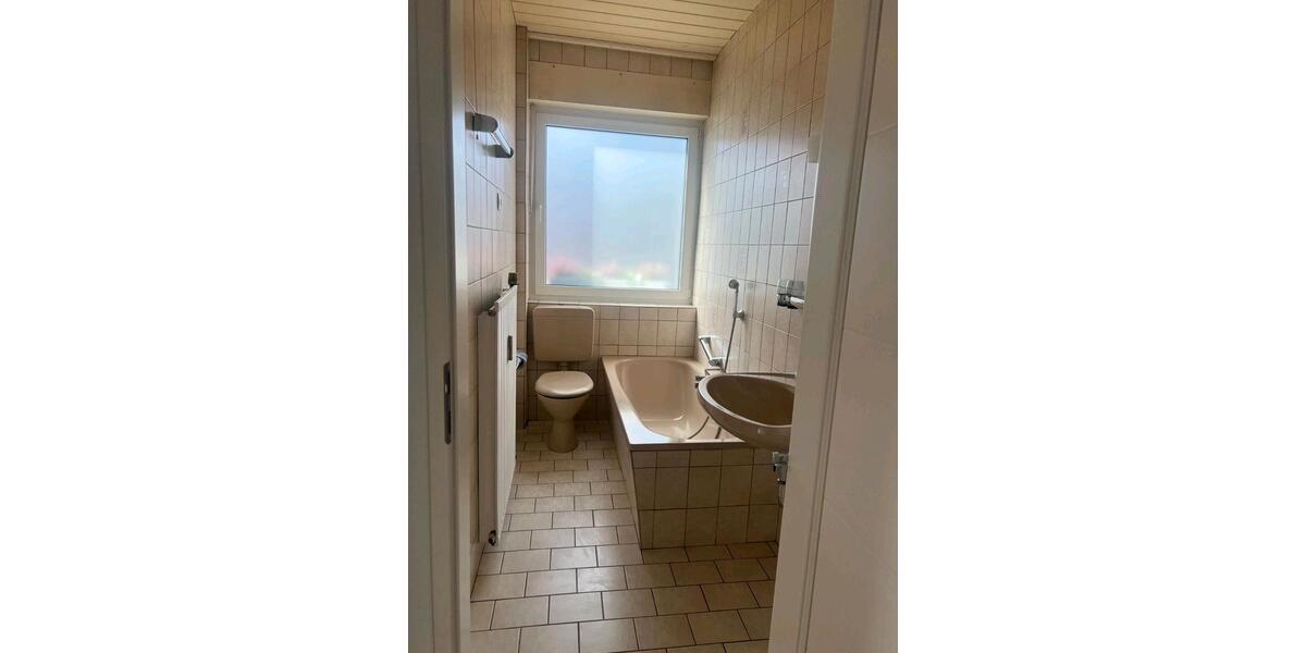 Erdgeschoßwohnung Sinzig - 2 Zimmer, 104 m&sup2;, 730&euro; | Angebot:25659929