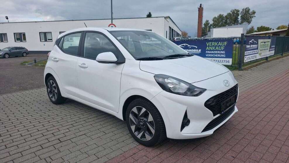 Hyundai i10 14.300 km 12.490 € Oschatz 04758