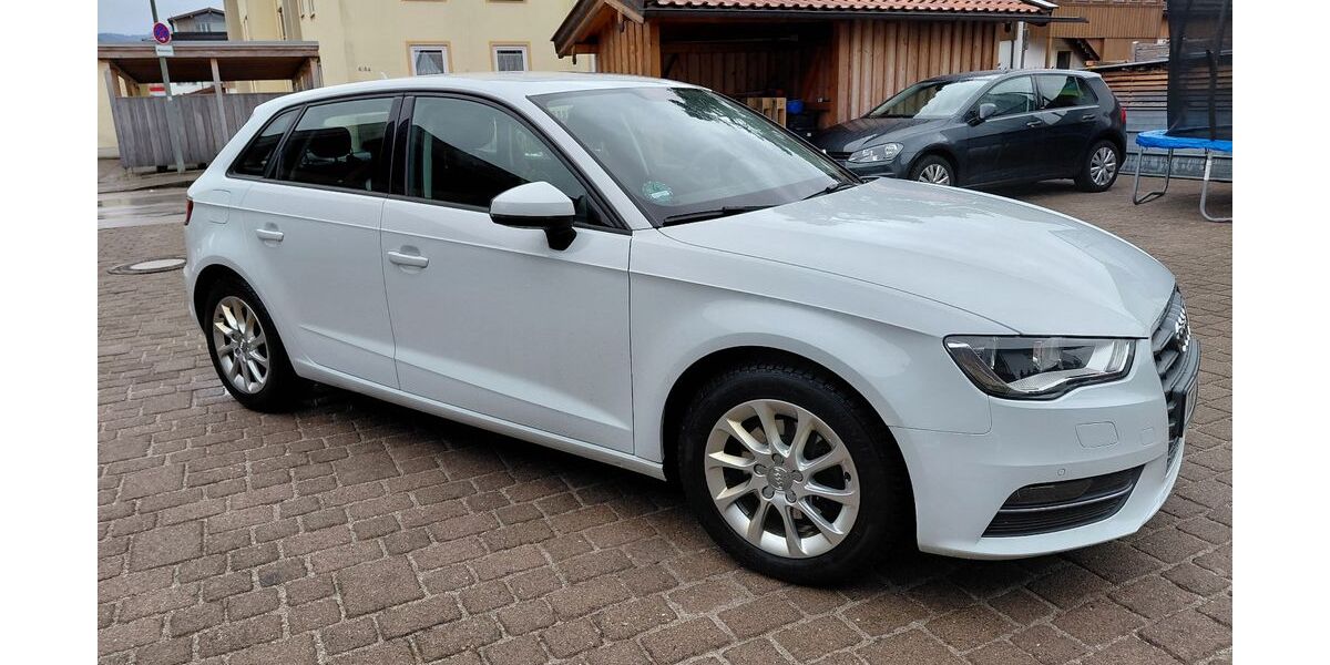 Audi A3 169.450 km 12.400 &euro; Bad Tölz 83646