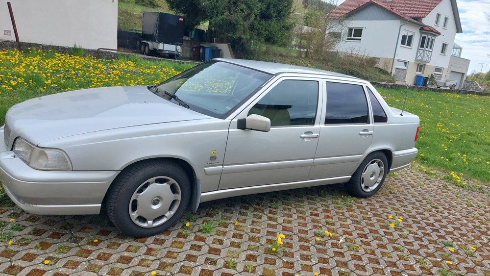 Volvo S70 323.983 km 4.000 € Wurmlingen 78573