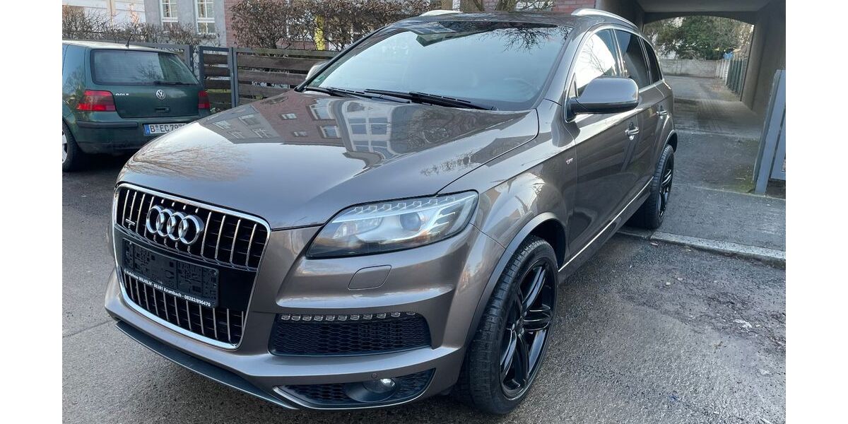 Audi Q7 197.000 km 19.900 &euro; Berlin 12359