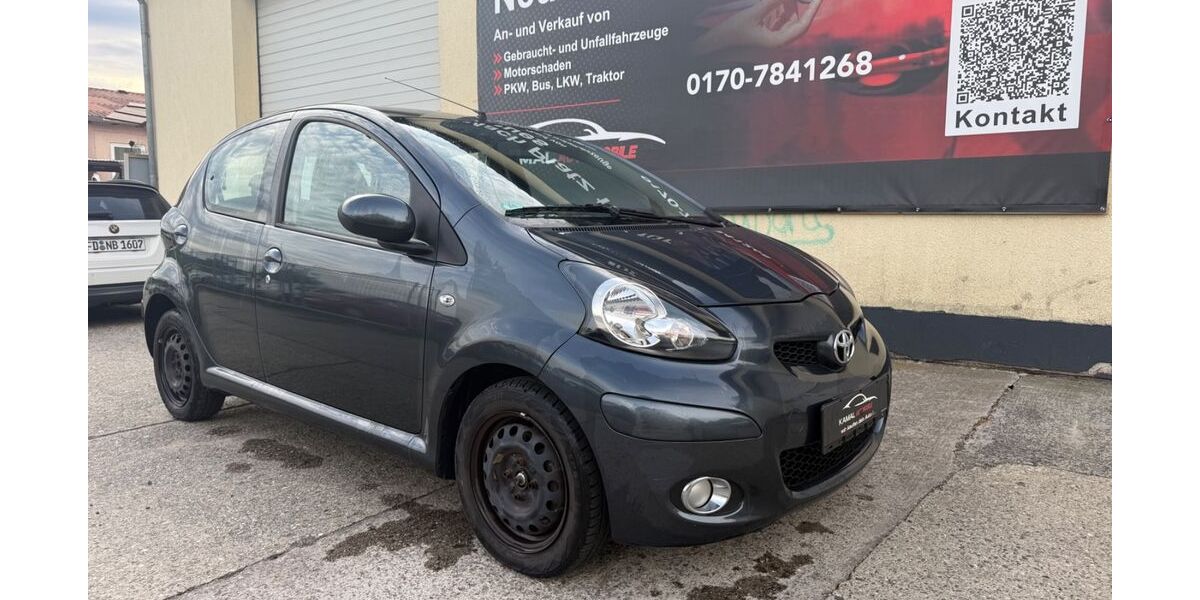 Toyota Aygo (X) 150.000 km 1.399 &euro; Hünfeld 36088