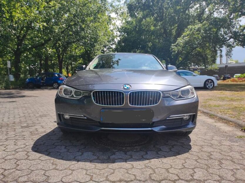 320