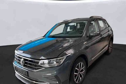 VW Tiguan 42.600 km 23.900 &euro; Blaufelden 74572