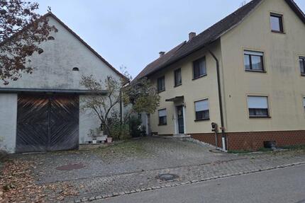 Haus Treuchtlingen - 10 Zimmer, 250 m&sup2;, 379.000&euro; | Angebot:26068070