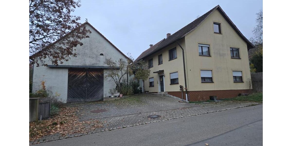 Mehrfamilienhaus, Wohnhaus Treuchtlingen - 10 Zimmer, 250 m&sup2;, 379.000&euro; | Angebot:26068070