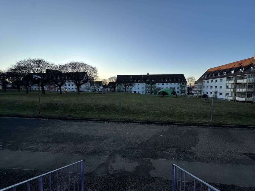 Wohnung zum Kaufen in Ludwigsburg 250.000 € 73 m²