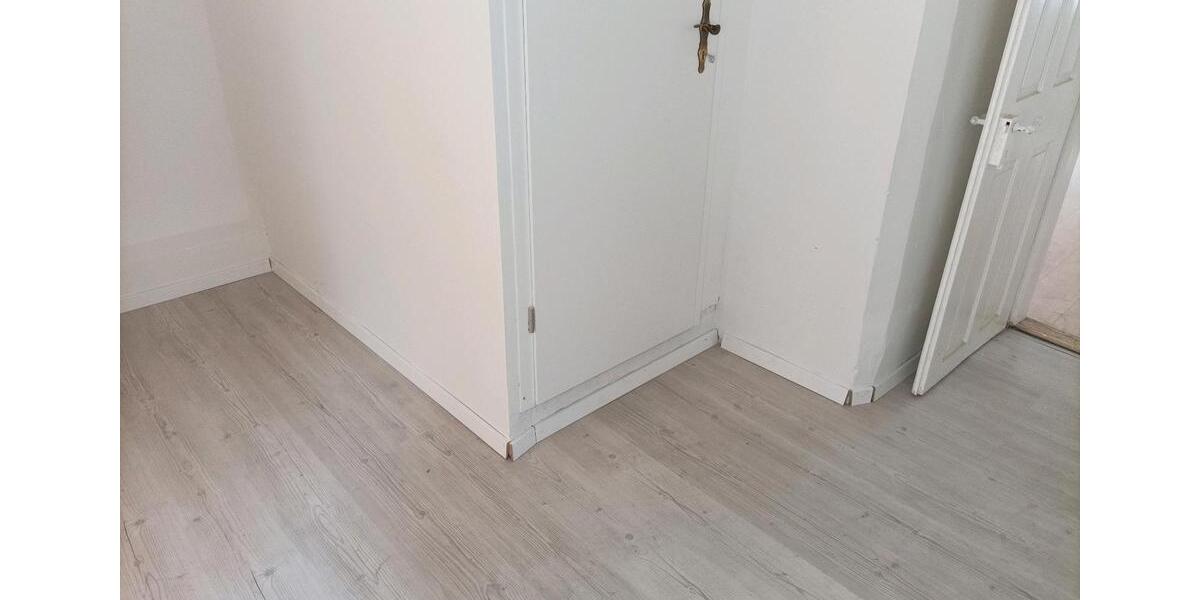 Mehrfamilienhaus, Wohnhaus Weida - 6 Zimmer, 150 m&sup2;, 53.000&euro; | Angebot:25903240