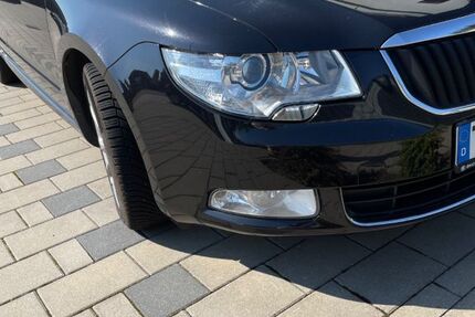 Skoda Superb 179.000 km 9.590 &euro; Reichertshofen 85084