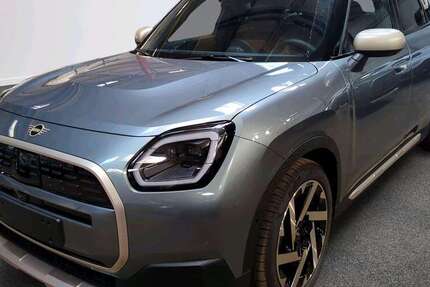 Mini Countryman E 5.306 km 41.477 &euro; München 80788