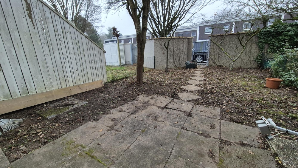 Wieder verfügbar! RMH mit Garage, 2 Balkonen, Garten und Terrasse - Reihenmittelhaus Wiesbaden Klarenthal | Angebot:25972229