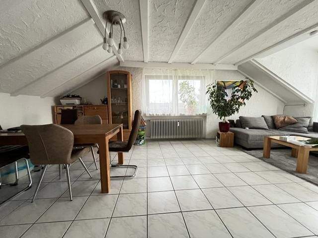 Etagenwohnung Rielasingen-Worblingen Worblingen - 3 Zimmer, 72 m&sup2;, 198.000&euro; | Angebot:25746944