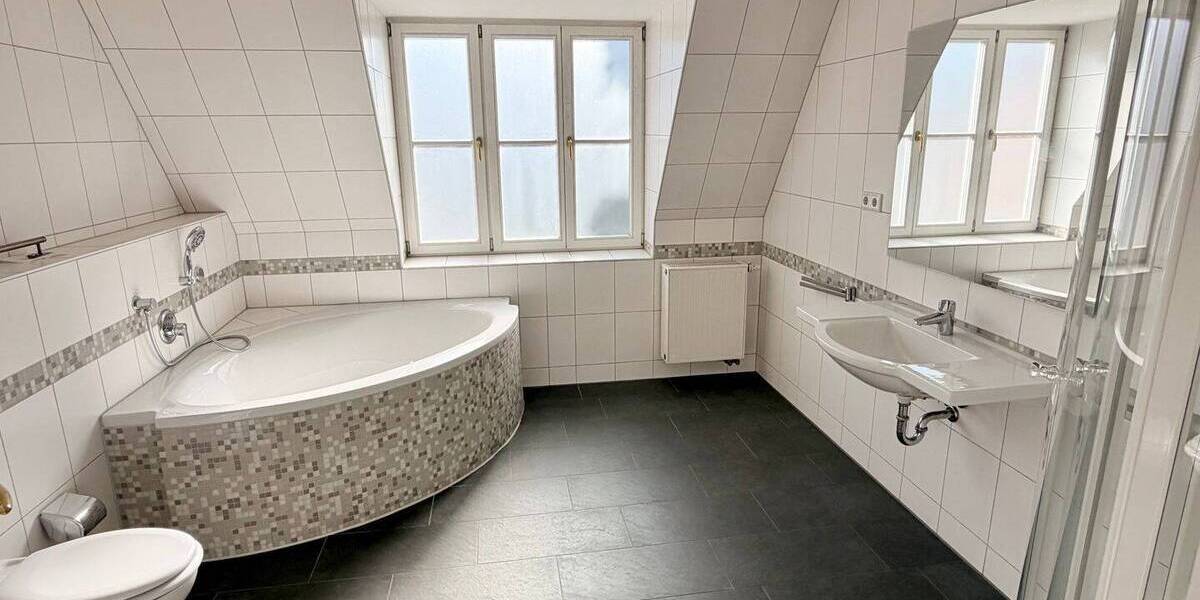 Etagenwohnung Berlin Mitte - 4 Zimmer, 255 m&sup2;, 3.727&euro; | Angebot:26853245