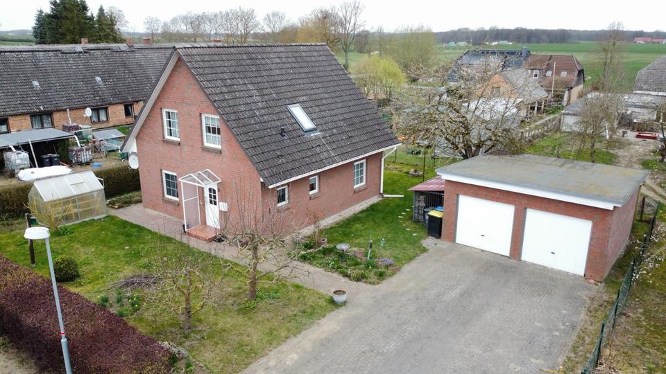 Einfamilienhaus Möllenhagen - 4 Zimmer, 98 m&sup2;, 250.000&euro; | Angebot:26208634