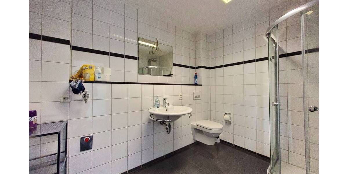 Gewerbeobjekt Perl Besch - 4 Zimmer, 130 m&sup2;, 550.000&euro; | Angebot:25770623